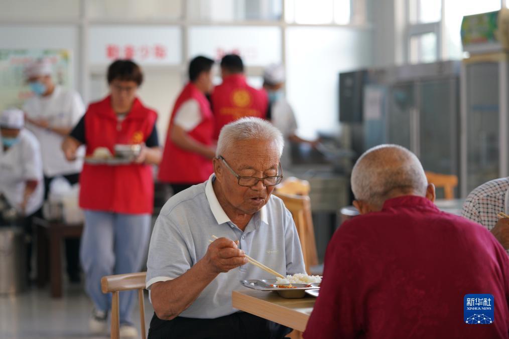 棋牌游戏平台送10元
